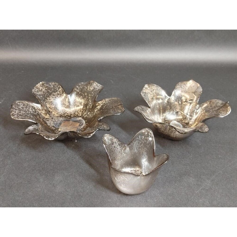 Vintage Flash Painted Chocolate Glass Lotus Flower Votive Candle Holder 3 "-Used
